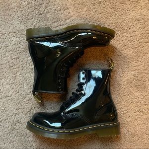 BRAND NEW dr martens boots